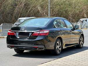 <span class=keywords><strong>Honda</strong></span> <span class=keywords><strong>Accord</strong></span> GAC 2025, Económico en Gasolina, <span class=keywords><strong>0km</strong></span>, con Asientos de Cuero y Neumáticos R17 en Venta - Product Image 4