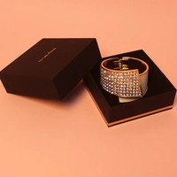 Mini boîte à bijoux portable de luxe en papier pour bracelets, colliers, bagues personnalisées, emballage cadeau