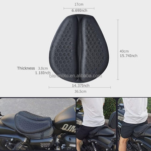 Accessoires universels pour <span class=keywords><strong>moto</strong></span>, housse <span class=keywords><strong>de</strong></span> <span class=keywords><strong>selle</strong></span> en gel 3D nid d'abeille, respirante, <span class=keywords><strong>coussin</strong></span> <span class=keywords><strong>de</strong></span> gel pour <span class=keywords><strong>selle</strong></span> <span class=keywords><strong>de</strong></span> <span class=keywords><strong>moto</strong></span>, <span class=keywords><strong>coussin</strong></span> en gel pour siège - Product Image 5