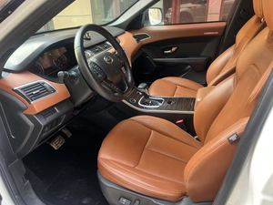 Landwind X7 SUV 2.0T Automático Usado del 2016, Motor <span class=keywords><strong>Mitsubishi</strong></span>, Techo Panorámico, Asientos Eléctricos, Bien Mantenido - Product Image 4