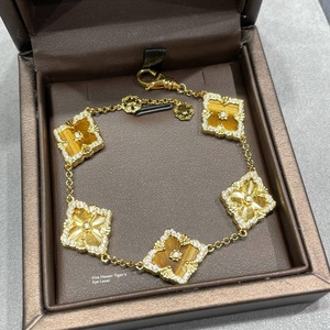 V Vàng Ý Buccetti Bốn Lá Cỏ Ba Lá Chải Brass Quyến Rũ Duy Nhất Ba Hoa Của Phụ Nữ Cổ Điển Cung Điện Phong Cách Ánh Sáng Thời Trang - Product Image 1