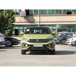 2024 <span class=keywords><strong>1</strong></span>.5T <span class=keywords><strong>T</strong></span>-<span class=keywords><strong>ROC</strong></span> 300 <span class=keywords><strong>TSI</strong></span> DSG voiture à essence vente chaude véhicule de conduite à gauche avec 5 sièges 5 portes SUV à essence Compact - Product Image 4