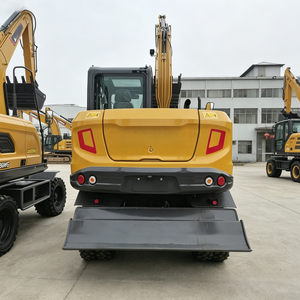 Excavatrice sur roues municipale XE80WG PRO, pelle hydraulique mobile pour travaux de terrassement, installation de canalisations et dégagement de chantier - Product Image 5