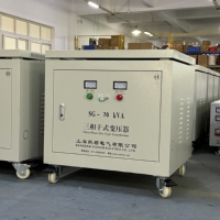 Transformateur d'isolement sec triphasé 70 kVA, élévateur/abaisseur de tension 380 V vers 220 V, 480 V vers 400 V, alimentation industrielle CE