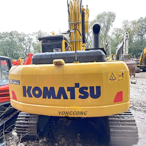Excavadora hidráulica de cadenas Komatsu PC240LC-8 usada con motor diésel SAA6D107E-1 y cucharón de 1.89 m³ para proyectos de construcción - Product Image 4