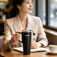 Thermos en acier inoxydable à double paroi, isolation sous vide, design avec poignée, couvercle anti-fuite, tasse de voyage de 30 oz