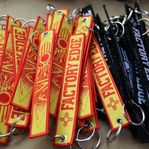 حبل تعليق مخصص أحمر منسوج من البوليستر مع شعار، صديق للبيئة، متوفر بالجملة، طلبات OEM بكميات كبيرة، توصيل سريع - Product Image 4