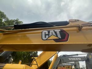 Mini-excavatrice sur chenilles Cat 305.5 d'occasion, meilleure vente, faible nombre d'heures, un seul propriétaire, sans fuites, certifiée CE, prête pour les travaux urbains - Product Image 2