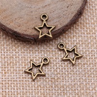 Colgante de Estrella Hueca de 10x13mm en Aleación de Zinc Tono Plata para Etiquetas de Recuerdo de Baby Shower