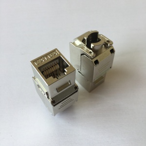 RJ45 <span class=keywords><strong>STP</strong></span> 180 grado Toolless <span class=keywords><strong>Cat6a</strong></span> Keystone Jack FTP - Product Image 5