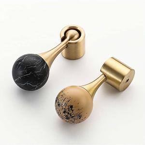 Poignées de style médiéval en laiton à trou unique - Boutons ronds à boule multicolores pour armoire/placard/meuble TV/tiroir - Product Image 5