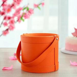 Pabrik kustom harga grosir kotak hadiah bunga bulat dan kotak pengaturan bunga mawar sederhana kulit portabel - Product Image 4