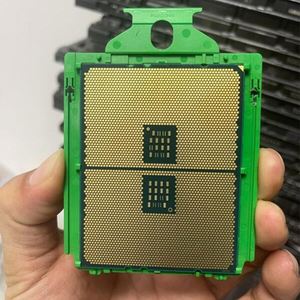 Processeur serveur EPYC 7642 48 cœurs 96 threads 2,3 GHz SP3 256 Mo L3 DDR4-3200 PCIe 4.0 225 W pour R7525 100-000000074 - Product Image 4