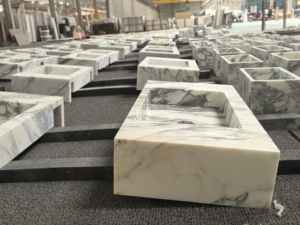 Yuanda Natuurlijke Luxe Steen Wit Marmer Arabescato Wit Marmeren Badkamer Woonkamer Solide Ijdelheid Top Aanrecht Voor Hotel Gebruik - Product Image 4