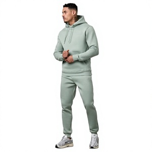 Conjunto Deportivo con Capucha para Hombre, Color Verde Claro, Manga Larga, Estilo Casual para Correr, con Bolsillos Laterales y Cintura Elástica - Product Image 1