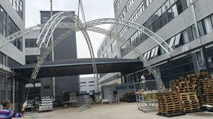 Estructura de Iluminación de Aluminio para Exteriores Personalizada - Product Image 6