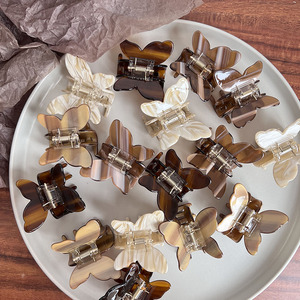 Pince à vinaigre papillon de couleur rétro Zi Teng, embellissement exquis de la <span class=keywords><strong>coiffure</strong></span>, logo imprimable respectueux de l'environnement - Product Image 2