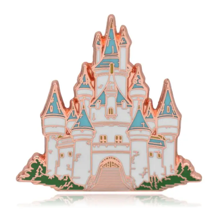 Château bâtiment horizon or Rose métal émail bleu Transparent princesse Prince insigne personnalisé épingles en émail dur