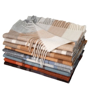 Écharpe en cachemire pour homme, logo personnalisé, motif écossais, brossée, chaude pour l'hiver, longue, vente en gros d'usine - Product Image 2