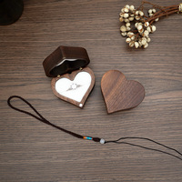 Boîte à bagues en bois pour les amoureux, boîte à bijoux personnalisée, boîte à bagues en noyer en forme de cœur, style européen, boîte à bagues pour proposition de mariage, rangement de bijoux, cadeau