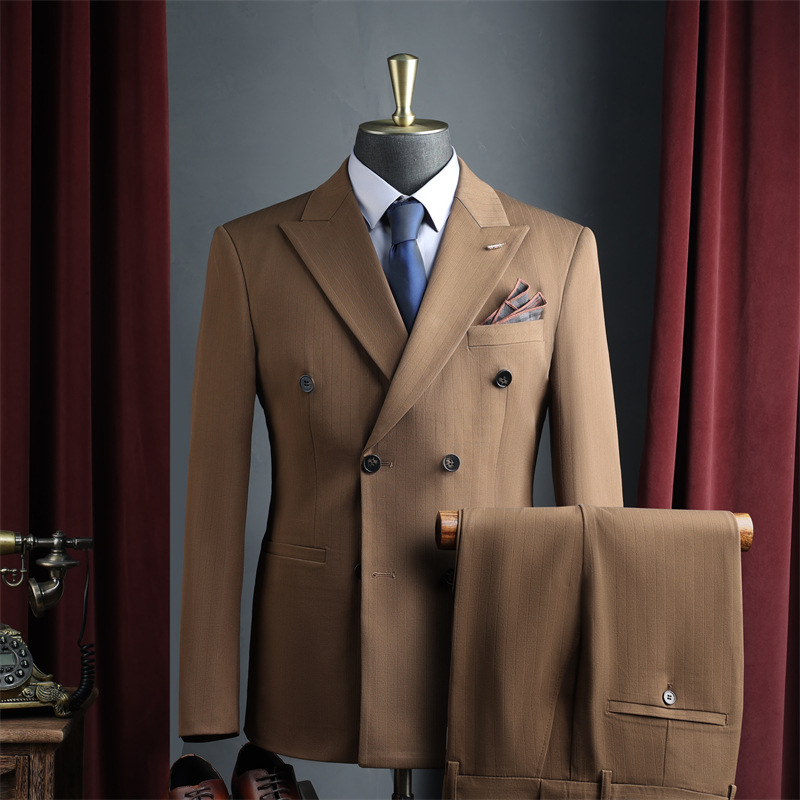 Colore del caffè (vestito + pantaloni)