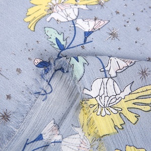 Nouveau design 100% polyester crêpe argenté fleur <span class=keywords><strong>en</strong></span> mousseline de soie imprimé <span class=keywords><strong>tissu</strong></span> pour robe - Product Image 5