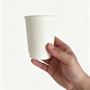 Gobelets à café en papier personnalisés, design artisanal, jetables, double paroi, 8oz 12oz 16oz, estampage à chaud doré, couvercle noir recyclable, à emporter - Product Image 5