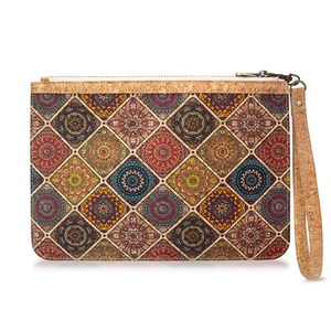 Factory-Produced Vegan Leather Ladies Wrist Wallet Natural Cork Leather Cosmetic Bag RFID Feature Short <b>Wristlet</b> for Women - Product Image 5