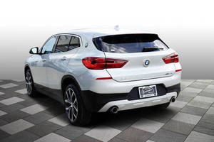 Meilleur prix pour une voiture d'occasion 2020 X1 SDrive28i 4 portes, cuir, R19, automatique, traction avant, conduite à gauche, coupé sport - Product Image 6