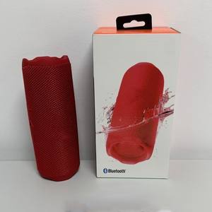 हम 2026 हॉट-सेलिंग पोर्टेबल स्पीकर फ़्लिप 7 पुलse5 को घर और कार के लिए 10w आउटपुट पावर के साथ शेयर करते हैं। - Product Image 4