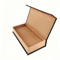 Boîte cadeau rigide de luxe personnalisée, couleur mate, avec fermeture magnétique, carton recyclable, gaufrage, facile à transporter pour des cadeaux exquis