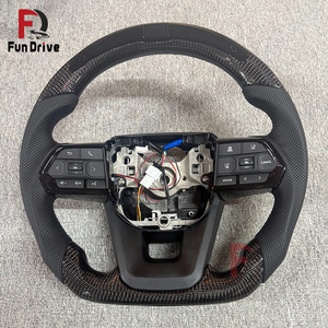 พวงมาลัยคาร์บอนไฟเบอร์แท้ของโตโยต้า พร้อมไฟ LED สำหรับรถยนต์โตโยต้า ซีอาร์เอช 79 ซีรีส์ 2012 ไฮลักซ์ วีโก้ รีโว่ เอ็น70 เอ็น80 โร้ก ไฮเอซ พรีอุส เซลิก้า - Product Image 6