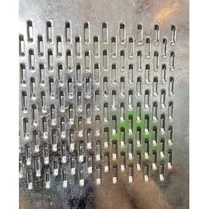 Feuille de treillis métallique perforé en aluminium de forme personnalisée (triangulaire/circulaire/diamant), treillis métallique en acier, protection de garde-corps extensible - Product Image 6