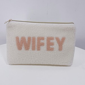Sacs de maquillage en velours d'agneau pour femmes, sacs de toilette en tissu éponge, sacs cosmétiques en feutre pelucheux mignons en forme de ours en peluche - Product Image 5