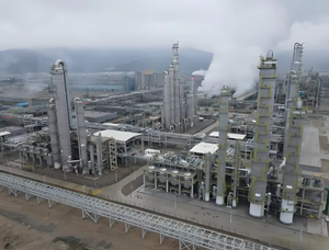 99.9% Zuiverheid <span class=keywords><strong>Cyclohexanone</strong></span> Hoge Prestaties Kleurloze Transparante Vloeibare Keton Industriële Toepassing-203-631-1 Cas <span class=keywords><strong>108-94-1</strong></span> - Product Image 3