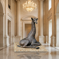 Statue de girafe agenouillée en bronze majestueux - Sculpture d'animal sauvage en bronze, fabriquée à la main par la méthode de la cire perdue