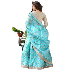 Belle organza Lehenga Choli à imprimé floral bleu ciel avec Dupatta pour vêtements de mariage - Product Image 1