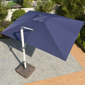 Sombrilla de Jardín Roma con LED para Exteriores, Precio de Fábrica, para Uso en Hoteles y Playas, con Recubrimiento de Pintura PU - Product Image 1