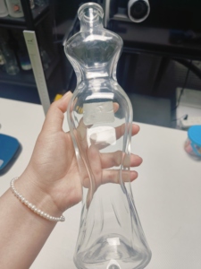 Luxury Glass Beverage <strong>Bottle</strong> <strong>Unique</strong> Shapes 330ml 580ml Glass Water <strong>Bottles</strong> <strong>Unique</strong> <strong>Shaped</strong> Glass <strong>Bottle</strong> With Lid Cap