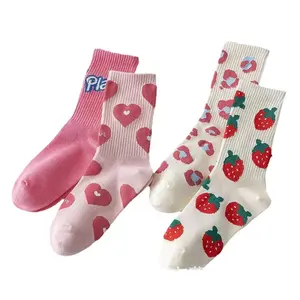 Calzini primavera e autunno rosa amore cuore fragola moda graziosa lettera calzini donna