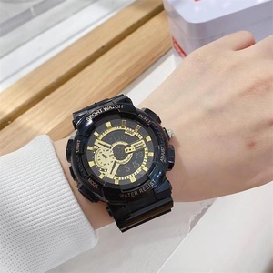 <span class=keywords><strong>Montre</strong></span>-Bracelet Électronique Digitale et à Aiguilles Double Affichage Étanche <span class=keywords><strong>Casio</strong></span> <span class=keywords><strong>Noir</strong></span> et Or de Mode Sports de Plein Air pour Hommes - Product Image 5
