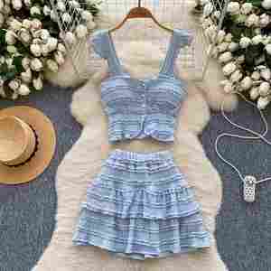 Ensembles Y2K pour femmes : Haut bustier et jupe taille haute – Vêtements américains en gros - Product Image 2