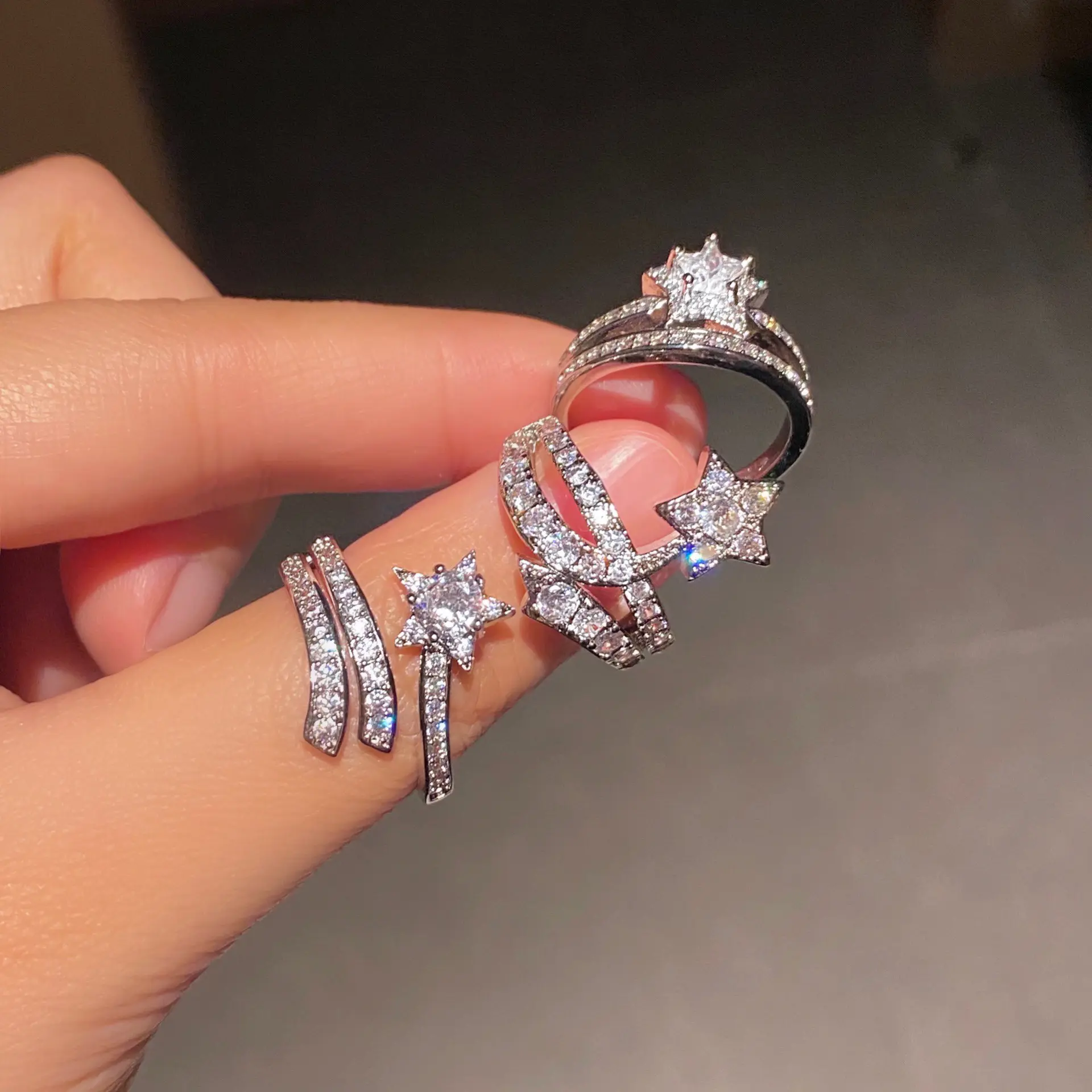 כוכב יצירתי קטן טרי מירקו טבעת יהלום מתכווננת הצהרה פתוחה להקת חתונה טבעת אירוסין ריינסטון לנשים