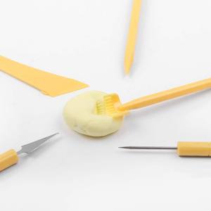 Keep Smiling - Juego de Herramientas para Esculpir Arcilla para Niños, Herramientas de Escultura con Mango de Plástico Amarillo para Arcilla Blanda y Cerámica - Product Image 4