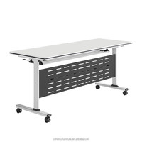 Table de formation pliable moderne et convertible avec plateau modulaire rabattable, table de conférence écologique pour le bureau et l'école