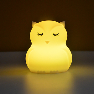 Veilleuse en silicone alimentée par pile CR2032, changement de couleur RVB, toucher doux, forme de hibou 3D, base LED, mini lampe de table pour enfants, cadeau - Product Image 5
