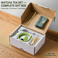 Coffret Cadeau de Noël Personnalisé Kingze : Support de Fouet Chasen en Céramique de Luxe et Bol à Matcha en Céramique avec Bec Verseur