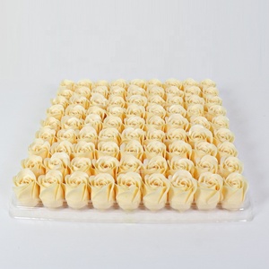 Caixa de Presente com 81 Rosas de Sabão Artesanais da Fábrica LUYI, Flores Aromáticas para Casamento e Dia das Mães - Product Image 4