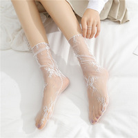 Chaussettes ultra fines en dentelle transparente pour femmes, respirantes, ajourées, noires et blanches, pour l'été