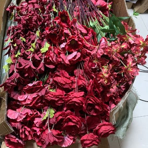 ดอกไม้ประดิษฐ์หลากชนิดสีแดงเบอร์กันดีแบบเป็นช่อ LO-1274, ดอกไฮเดรนเยียสีแดงลม, กุหลาบ, ดอกโบตั๋น, ดอกกล้วยไม้ผ้าไหมสำหรับงานแต่งงาน - Product Image 4